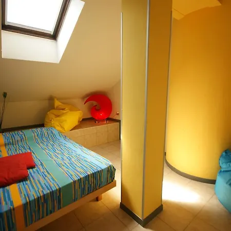Cortile Medievale Apartment